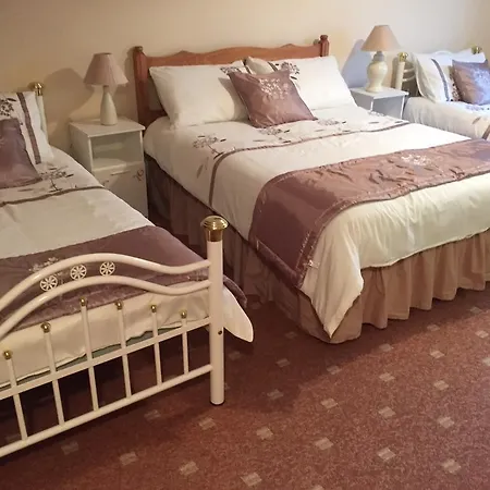 Lakemount House B&B 킬라니